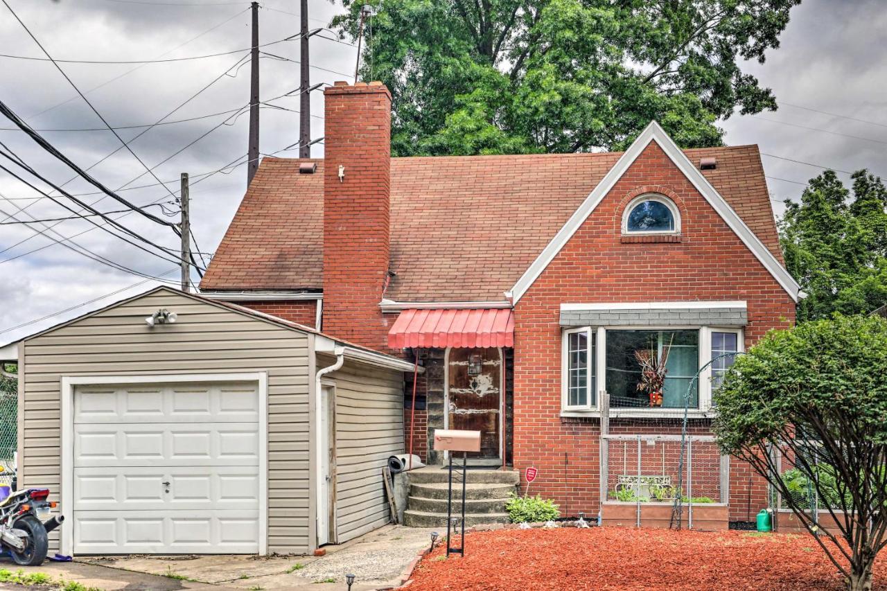 Holiday home With Pool, Fire Pit And Game Pittsburgh